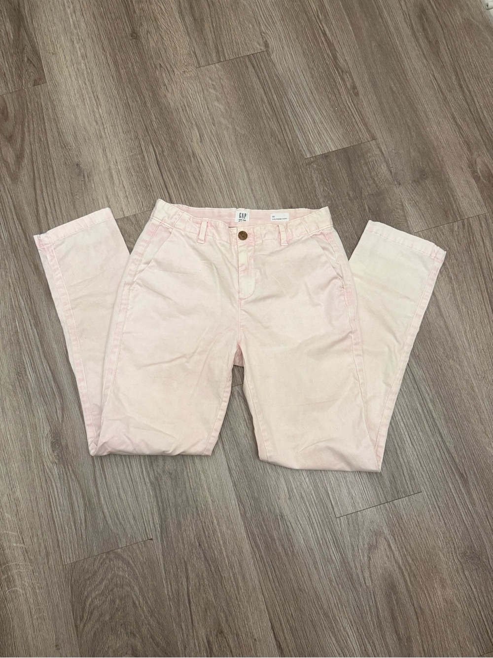 GAP Women’s Light Faded Pink Boyfriend Jeans